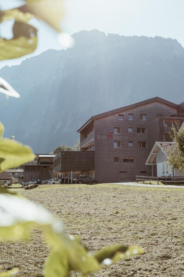 Hotel Hubertus Mellau Gmbh ภายนอก รูปภาพ