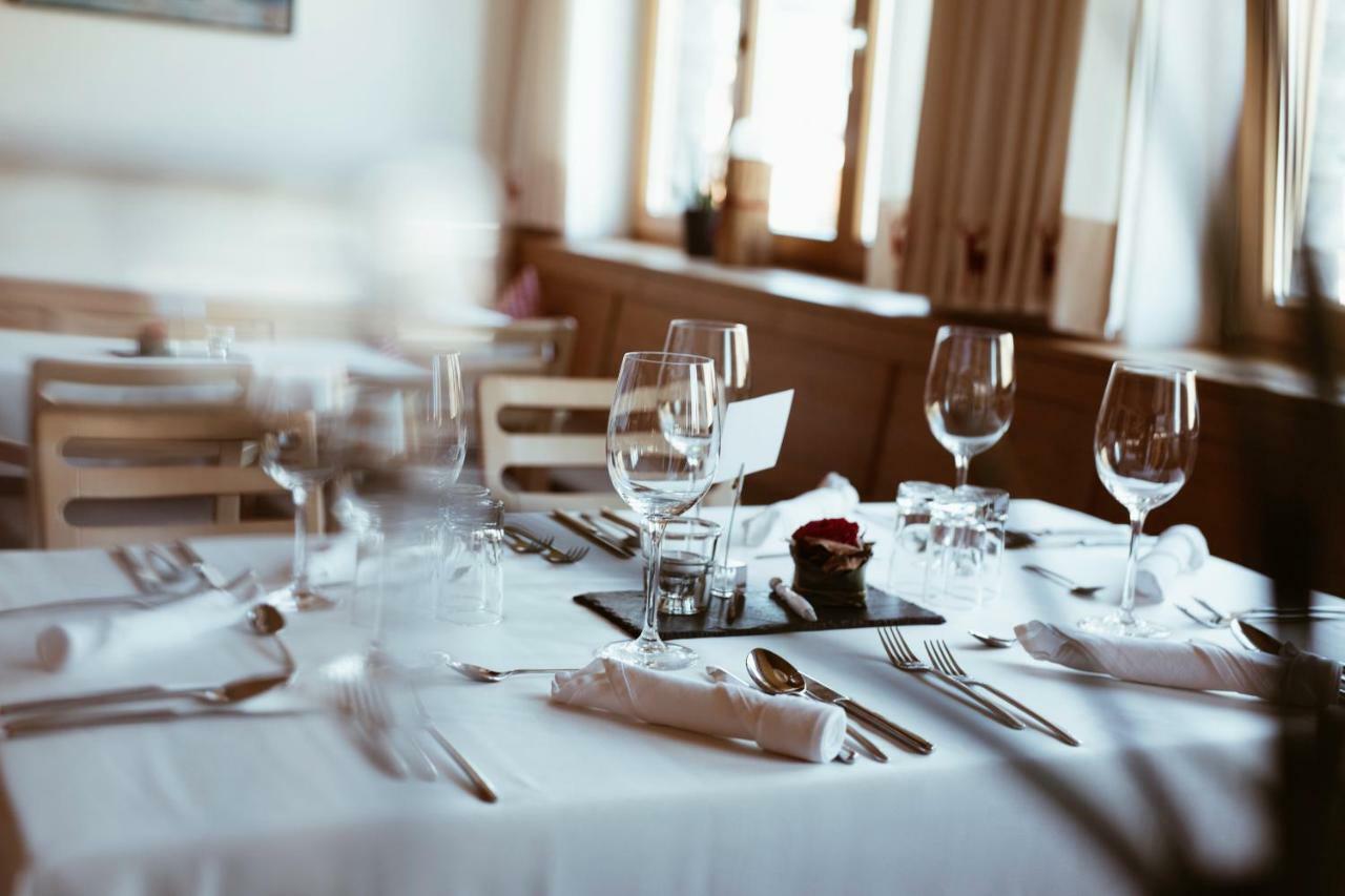 Hotel Hubertus Mellau Gmbh ภายนอก รูปภาพ
